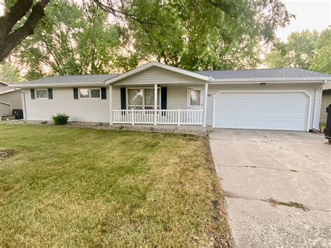 See details for 1007 Pine Avenue, Marshall, MN, 56258, Single Family, 2 bed, 2 bath, 1,420 sq ft, 150,000, MLS 6421330. . Edina realty marshall mn